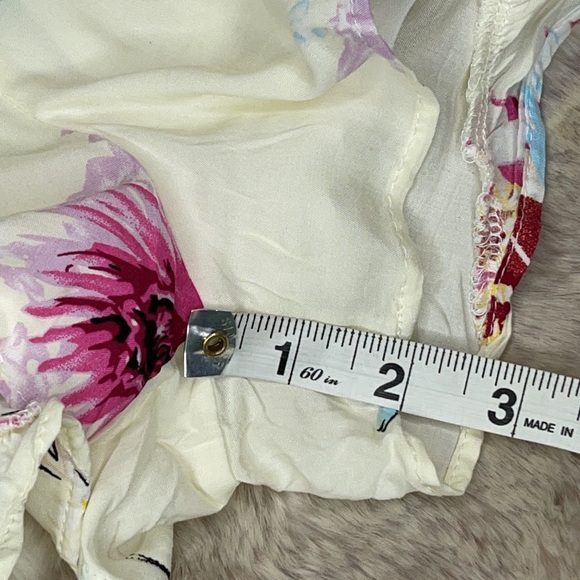 NWT•Ivory Floral•Cold Shoulder Romper - Picture 12 of 14